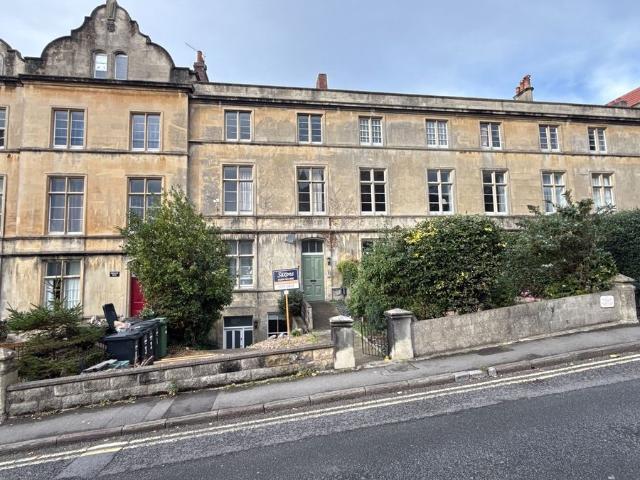 Lower Church Road, Weston Super Mare BS23, 2 bed flat to rent, £1,150 pcm | PrimeLocation