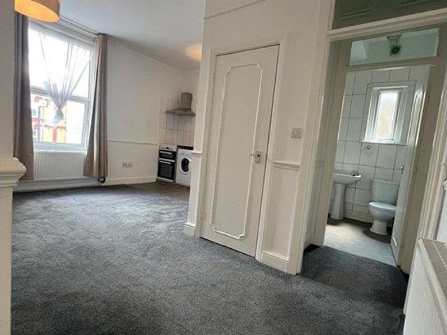 Lower Clapton Road, London E5, 1 bed flat to rent, £1,550 pcm | PrimeLocation