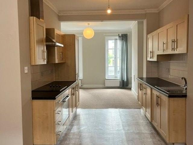 Lower Clapton Road, London E5, 2 bed maisonette to rent, £2,650 pcm | PrimeLocation