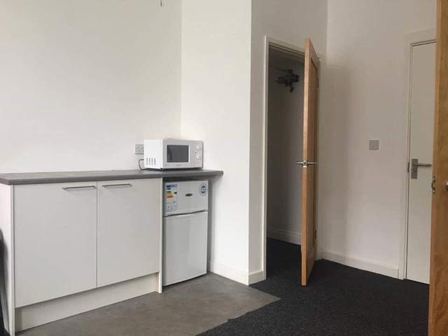 Lower Dolcliffe Road, Mexborough 1 bed in a house share to rent £475 pcm £110 pw