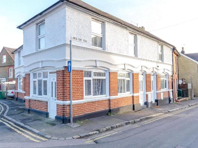 Lower Fant Road, Maidstone ME16, Studio to rent, £775 pcm | PrimeLocation