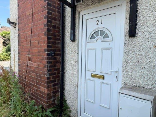 Lower Fields, Burnley BB12, 2 bed flat to rent, £600 pcm | PrimeLocation