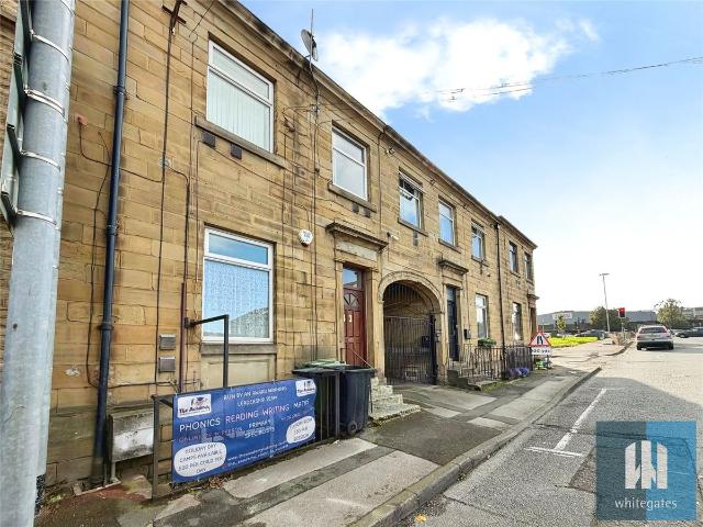 Lower Fitzwilliam Street, Huddersfield HD1, Studio to rent, £495 pcm | PrimeLocation