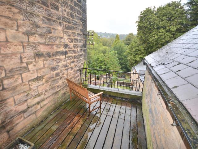 Lower Floor, Flat 1, 39 Dale Road, Matlock, Derbyshire, DE4 3LT