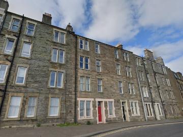 Lower Granton Road, Trinity. 2 bed flat to rent £1,395 pcm £322 pw