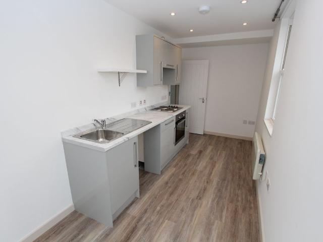 Lower Gungate, Tamworth B79, 1 bed flat to rent, £700 pcm | PrimeLocation