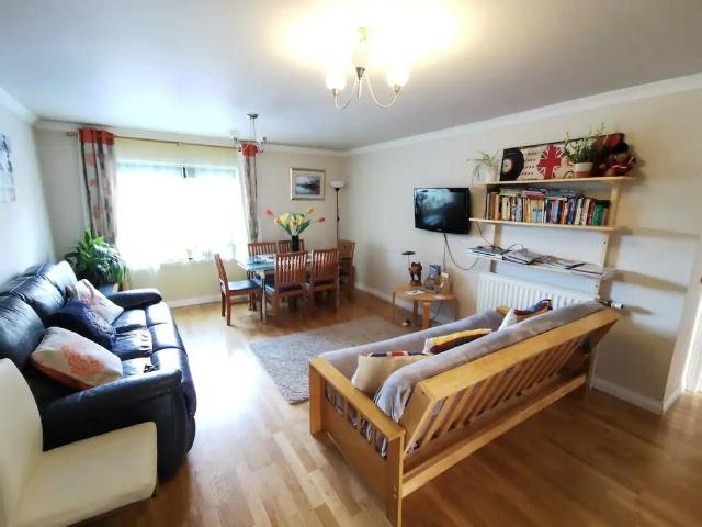 Lower London Road, Edinburgh EH7, 4 bed maisonette to rent, £3,500 pcm | PrimeLocation