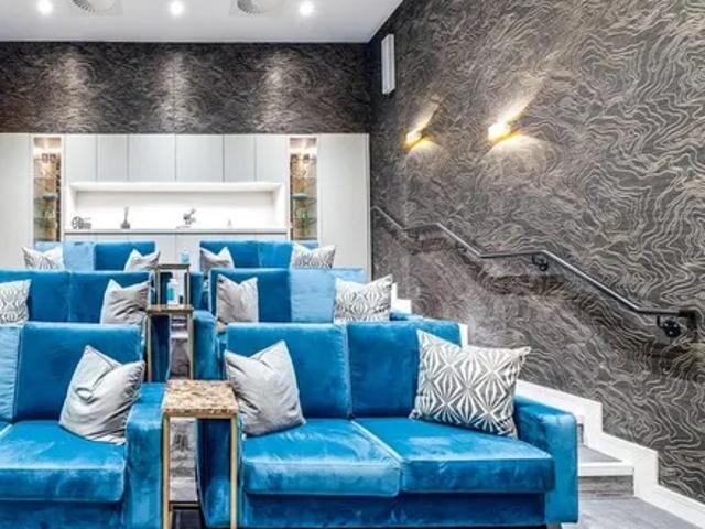 Lower Loveday Street, Birmingham, B4 6LL, United Kingdom | 3 bed apartment for rent #137468965 | Rentberry