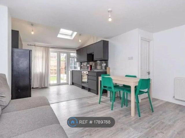 Lower Marsh Lane, Kingston Upon Thames KT1, 5 bed semi detached house to rent, £3,750 pcm | PrimeLocation