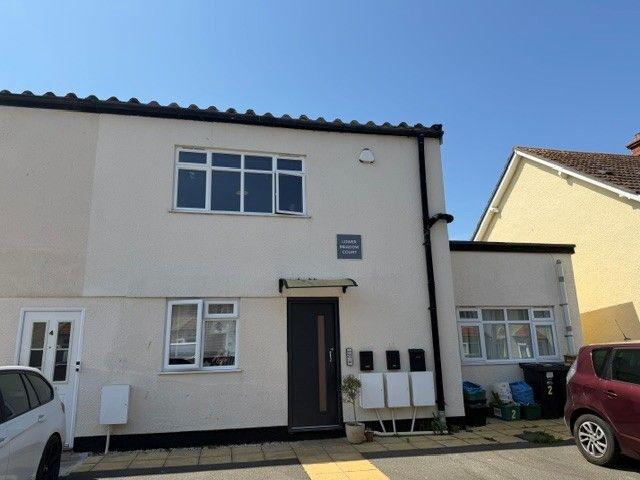 Lower Meadow Road, Minehead TA24, 2 bed flat to rent, £900 pcm | PrimeLocation
