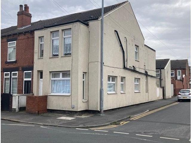 Lower Oxford Street, Castleford WF10, 1 bed flat to rent, £540 pcm | PrimeLocation