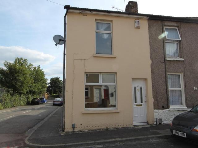 Lower Range Road, Gravesend DA12 2 bed end of terrace house to rent £1,300 pcm £300 pw