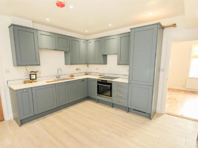 Lower Road, Maidstone ME17 3 bed cottage to rent £1,425 pcm £329 pw