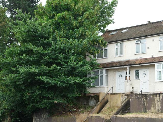 Lower Road, Belvedere DA17, 4 bed end terrace house to rent, £1,850 pcm | PrimeLocation