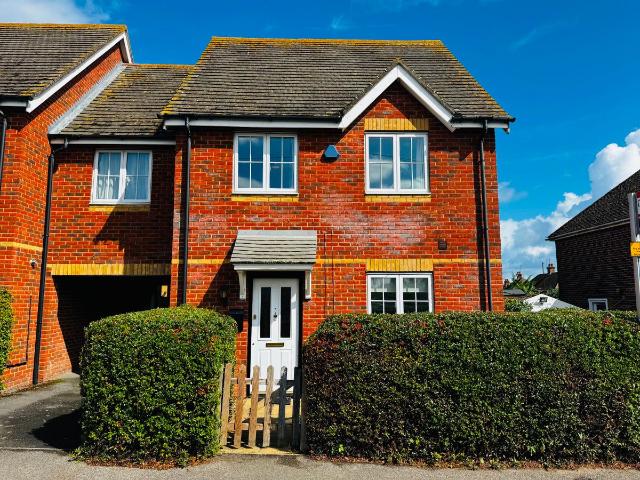 Lower Road, Faversham ME13, 3 bed terraced house to rent, £1,595 pcm | PrimeLocation