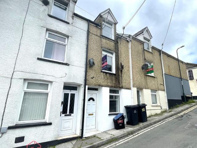 Lower Salisbury Street, Tredegar, Blaenau Gwent NP22, 2 bed terraced house to rent, £600 pcm | PrimeLocation
