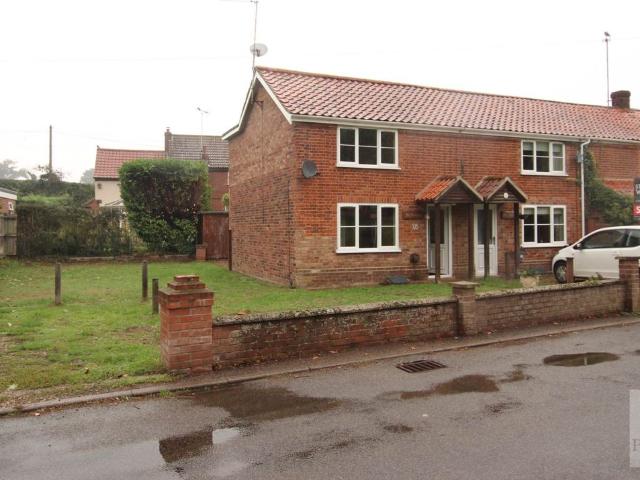 Lower Street, Salhouse NR13, 3 bed cottage to rent, £950 pcm | PrimeLocation