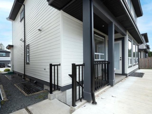 Lower Suite 7137 A Street, Langley, BC, V2Y 3S7 house for lease | Listing ID R3174 | Royal LePage