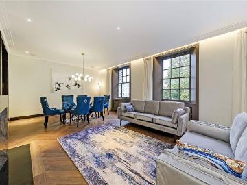 Lowndes Square, Sloane Square, London SW1X, 2 bed flat to rent, £7,345 pcm | PrimeLocation