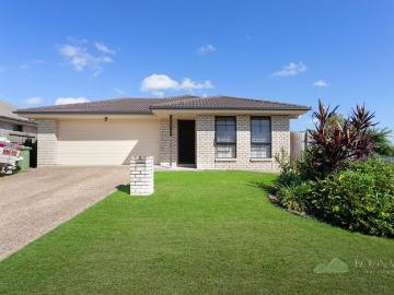 Lowood Living in a Secure Gated Community