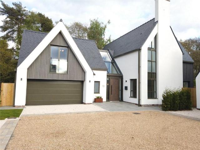 Lowood Place, Wilmslow, Cheshire, SK9 4 bed detached house to rent £12,000 pcm £2,769 pw