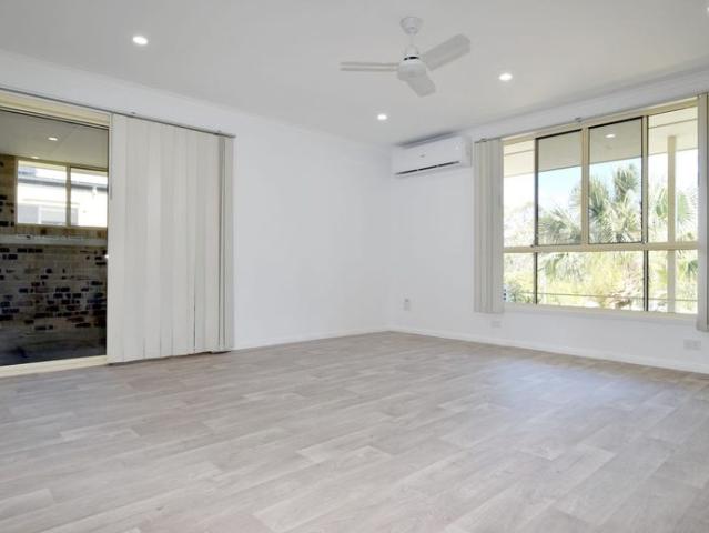LOWSET 3 BEDROOM HOME IN PRIME NEW AUCKLAND LOCATION!