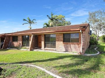 Lowset 2 Bedroom Unit in Quiet Duplex