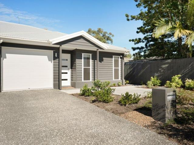 Lowset and Walk to Everything from This Near New Cooroy Villa