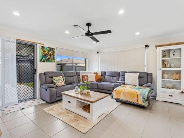 Lowset Brick Home