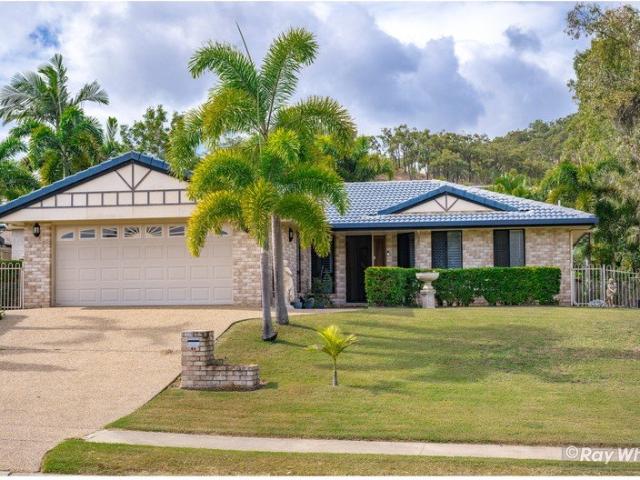 Lowset Brick Home with Shed in the Popular Hillside Estate