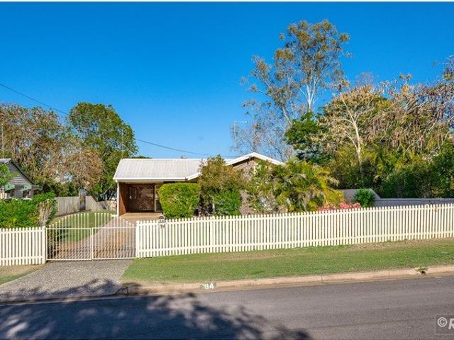 Lowset Brick Home Just a Short Walk to Shops