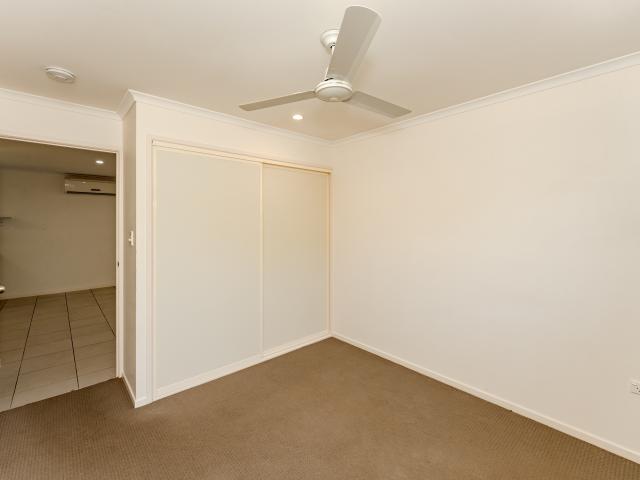 Lowset brick in complex of 6!