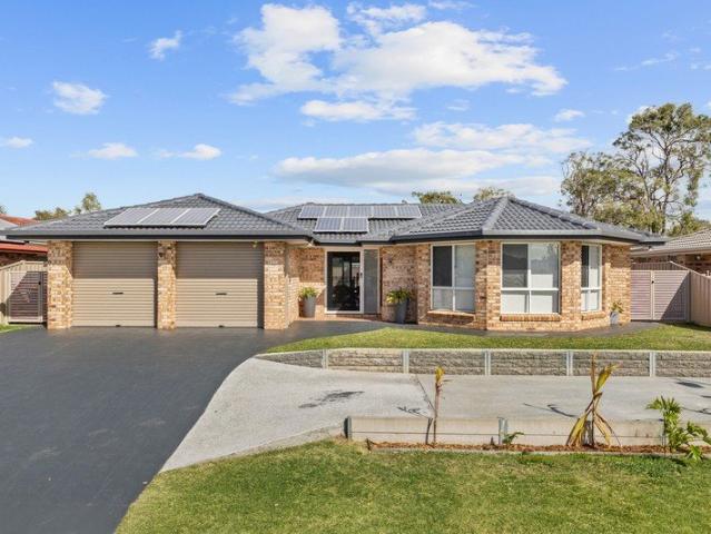 Lowset Family Entertainer on 700m2 Room For Boat Or Caravan