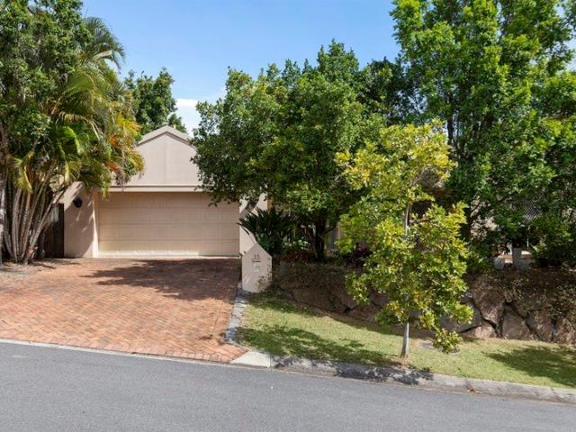 Lowset Family Home in McDowall