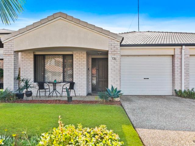 Lowset Family Home in Prime Location