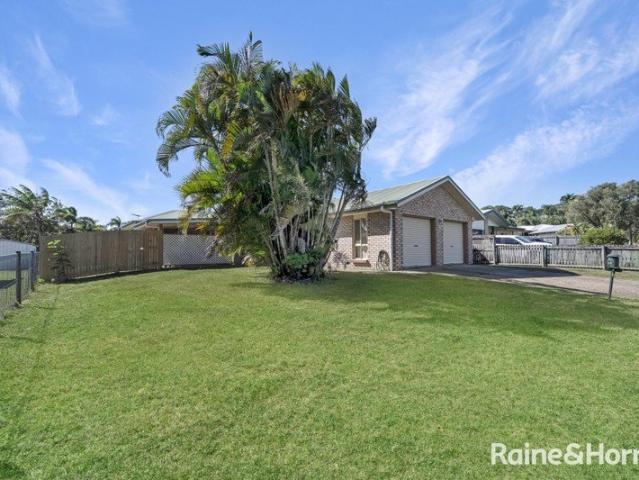 Lowset Living on a Generous Block with Side Access