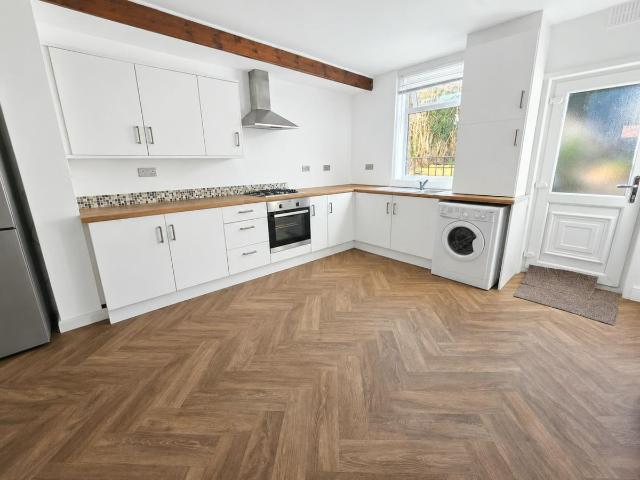Loxley View Road, Sheffield S10, 2 bed terraced house to rent, £995 pcm | PrimeLocation