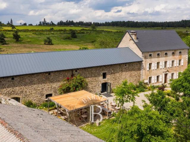 Lozère/Margeride Domaine de 4 ha 200m² Aumont Aubrac