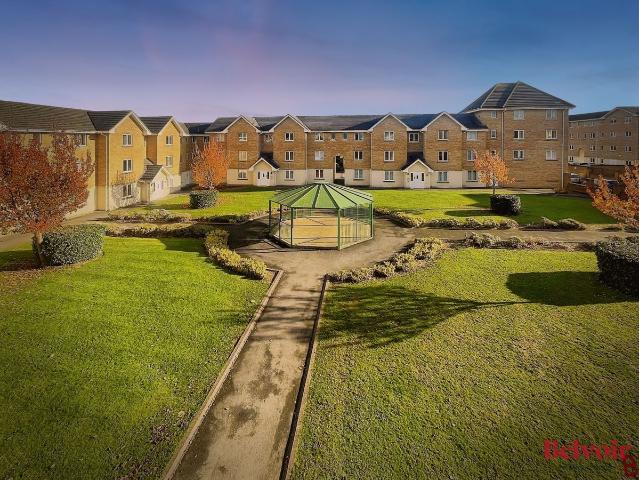 Lloyd Close, Cheltenham GL51, 2 bed flat to rent, £1,050 pcm | PrimeLocation
