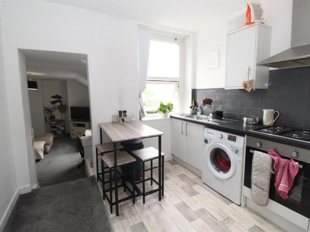 Llandaff Road, Cardiff CF11, 2 bed flat to rent, £995 pcm | PrimeLocation