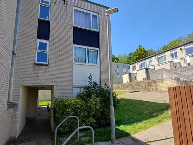 Llanedeyrn CF23, 3 bed flat to rent, £1,100 pcm | PrimeLocation