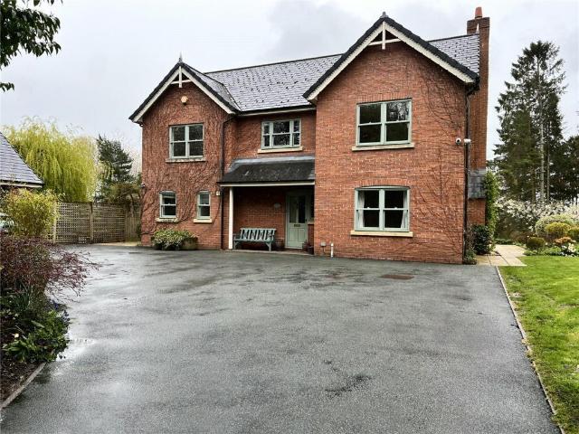 Llanerchydol Park, Llanerchydol. 4 bed detached house to rent £2,000 pcm £462 pw