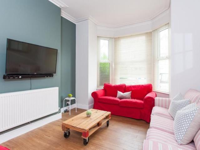 Llanishen Street, Cardiff CF14, 7 bed terraced house to rent, £559 pppm | PrimeLocation