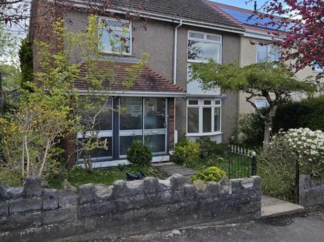 Llansamlet, Swansea SA7 3 bed semi detached house to rent £950 pcm £219 pw