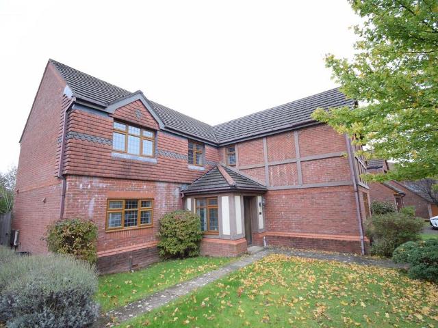Llantarnam Drive, Radyr, Cardiff 5 bed detached house to rent £3,200 pcm £738 pw