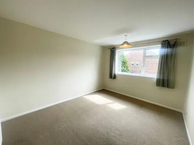 Llewellyn Road, Leamington Spa, CV31