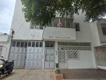 Lleras Restrepo \ APARTAMENTO