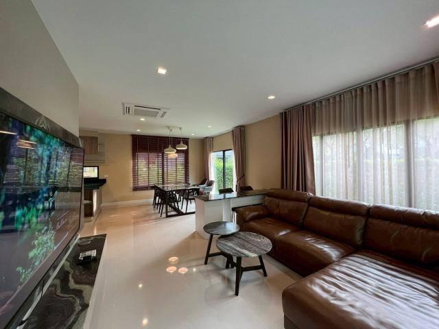 LLTH14760 – House for Rent | Burasiri Wongwaen Onnut | 230 sqm | 4 Beds | Luxury Spacious Family Home Prime Location Best Value | 120,000 THB/month