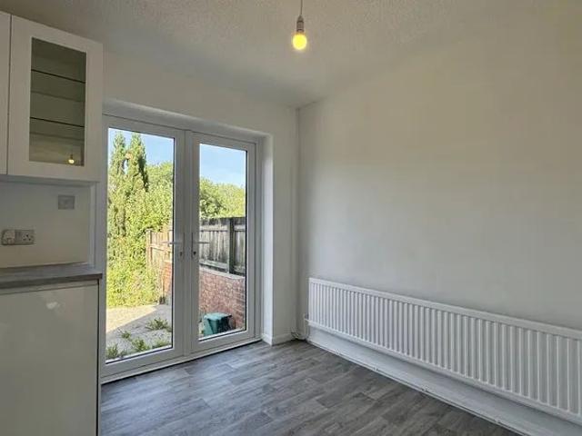 Llwyn Meredith, Carmarthen, SA31