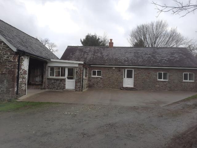 Llwynceiliog, Myddfai, Llandovery, Carmarthenshire. SA20, 3 bed property to rent, £800 pcm | PrimeLocation